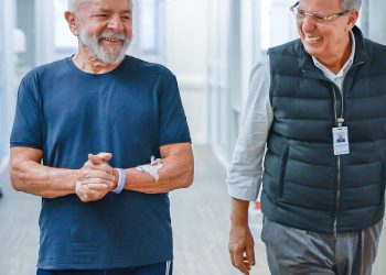 “Estou firme e forte”, diz Lula, ao divulgar vídeo após deixar UTI