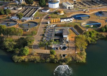 Três em cada dez domicílios não contam com rede de esgoto