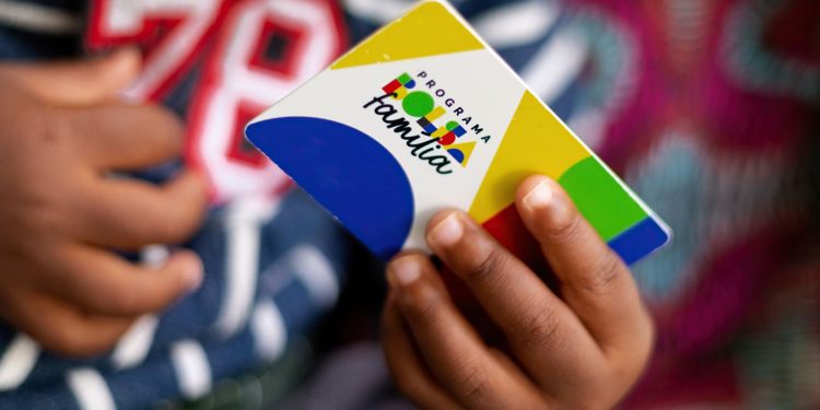 Caixa termina de pagar parcela de janeiro do Bolsa Família