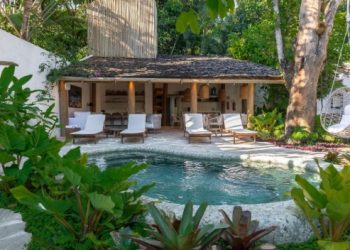 Marca feminina de luxo chega a Trancoso (BA) com loja conceito de alto padrão no sofisticado hotel Vila São João