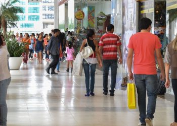 Intenção de compra da famílias tem alta de 0,2% em janeiro