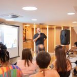 Oncomed e Pró-Onco Mulher fazem parceria com empresárias para ampliar divulgação sobre câncer de mama e de colo de útero