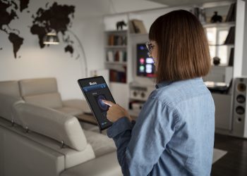 Soluções tecnológicas práticas para facilitar a rotina de cuidado com o seu lar