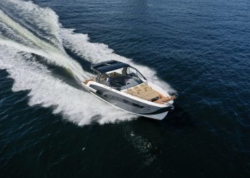 Divulgação Triton Yachts