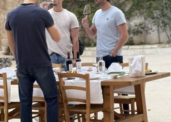 Making of Invicci: A Elegância do Homem Moderno na Itália