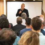 O oncologista Alexandre Coury, fundador da Oncomed, fez a fala de abertura do evento