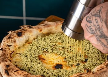 Oggi Pizza Napoletana - Pizza Pistacchio - Foto: Tomás Vélez