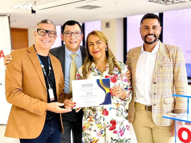 Ernane Alexandre, coordenador e superintendente do Programa Estadual Rio sem Homofobia, Nélio Georgini, Diretor de Defesa da Diversidade da OABRJ, Deputada Estadual e vice-presidente da Alerj Tia Ju e o jornalista Rafael Gomes.