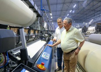 Antônio Ogliari (1º à direita) - Fundador da Atlântica