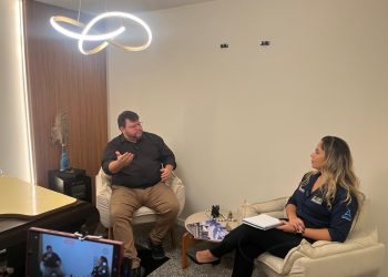 Diogo Leones Resenha de Negócios