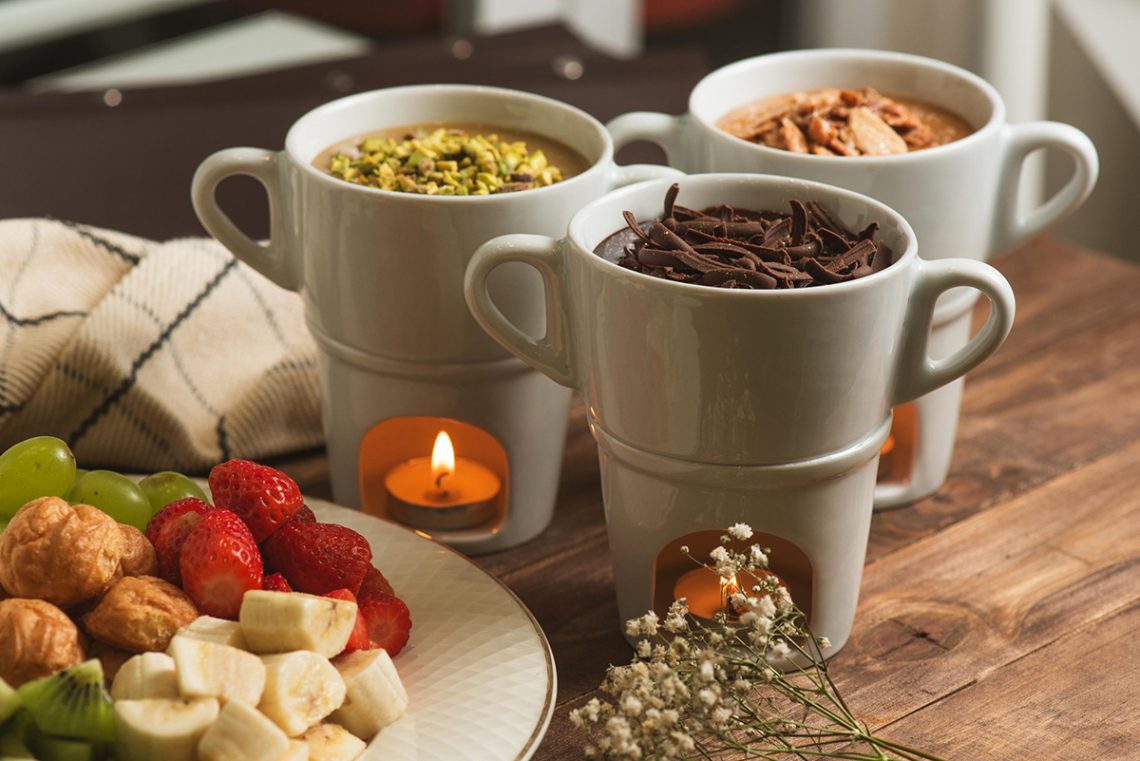 Éclair Cafeteria e Bistrô - Foundue Pistache, Chocolate e Caramelo - Foto: Samanta Toledo