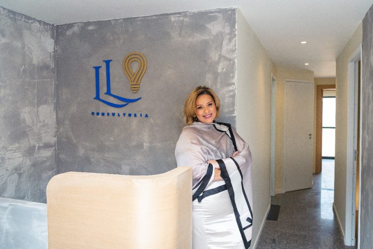 Jackeline Lima da LL Consultoria