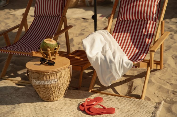 Havaianas e Copacabana Palace inauguram experiência nas areias de Copacabana no Rio de Janeiro