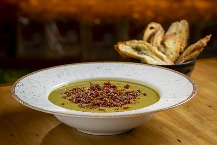 Le Dépanneur - Ervilha com Crocante de Parma