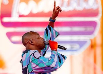 Avon é a primeira marca de maquiagem a patrocinar a turnê Tardezinha