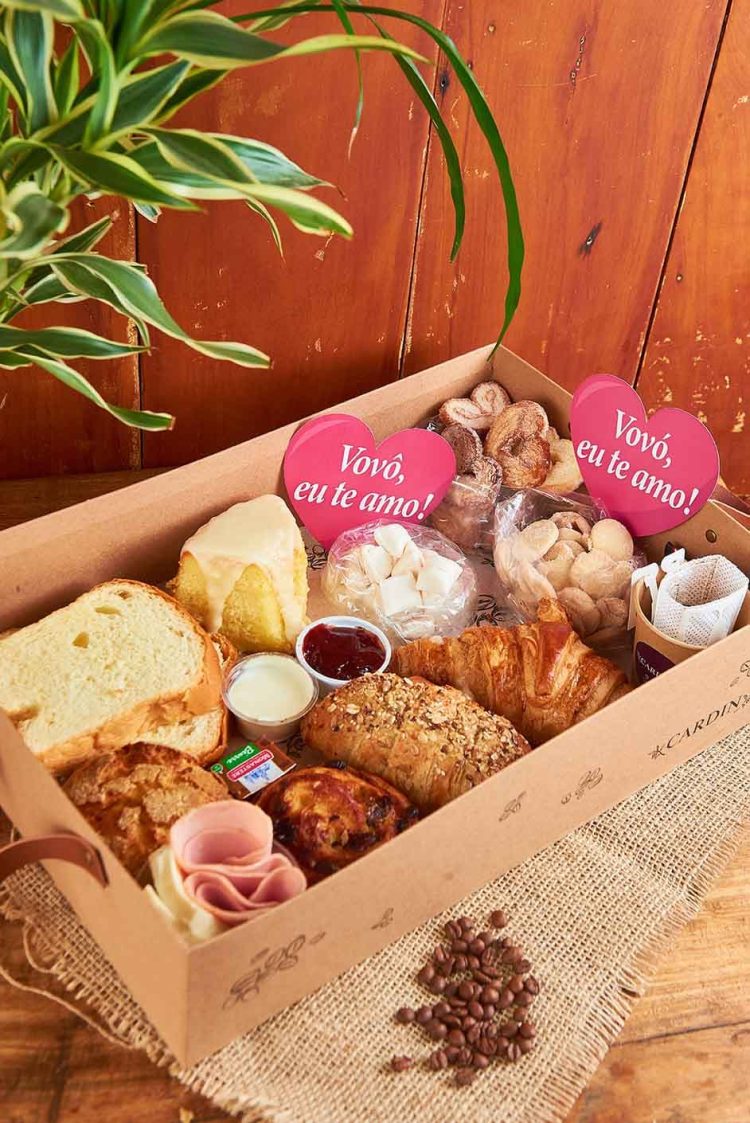 Cardin - Cesta Dia dos Avós