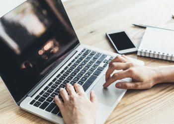 Como Proteger Dados e Alunos no Ambiente Virtual