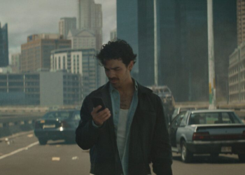 Joe Jonas estrela campanha #SocialOffSocials. Foto: divulgação.