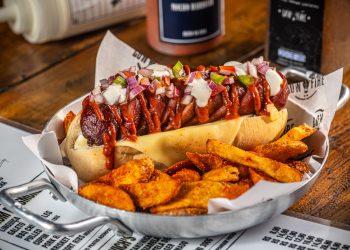 Low Fire Smokehouse - Cachorro Quente - Foto: Tomás Vélez