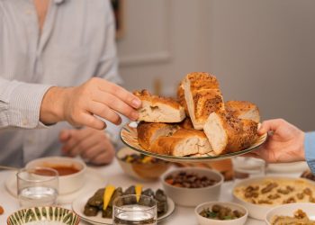 Como montar um “circuito de sabores” em casa para experimentar diferentes tipos de culinária