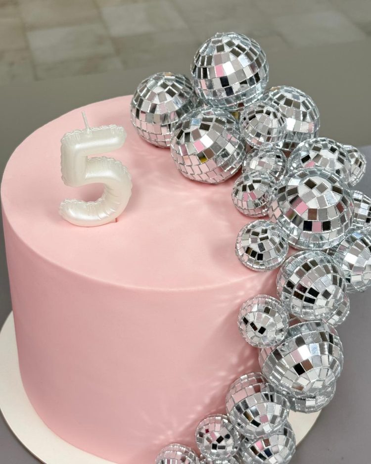 Palm Nail Bar: 5 Anos de Sucesso em Grande Estilo