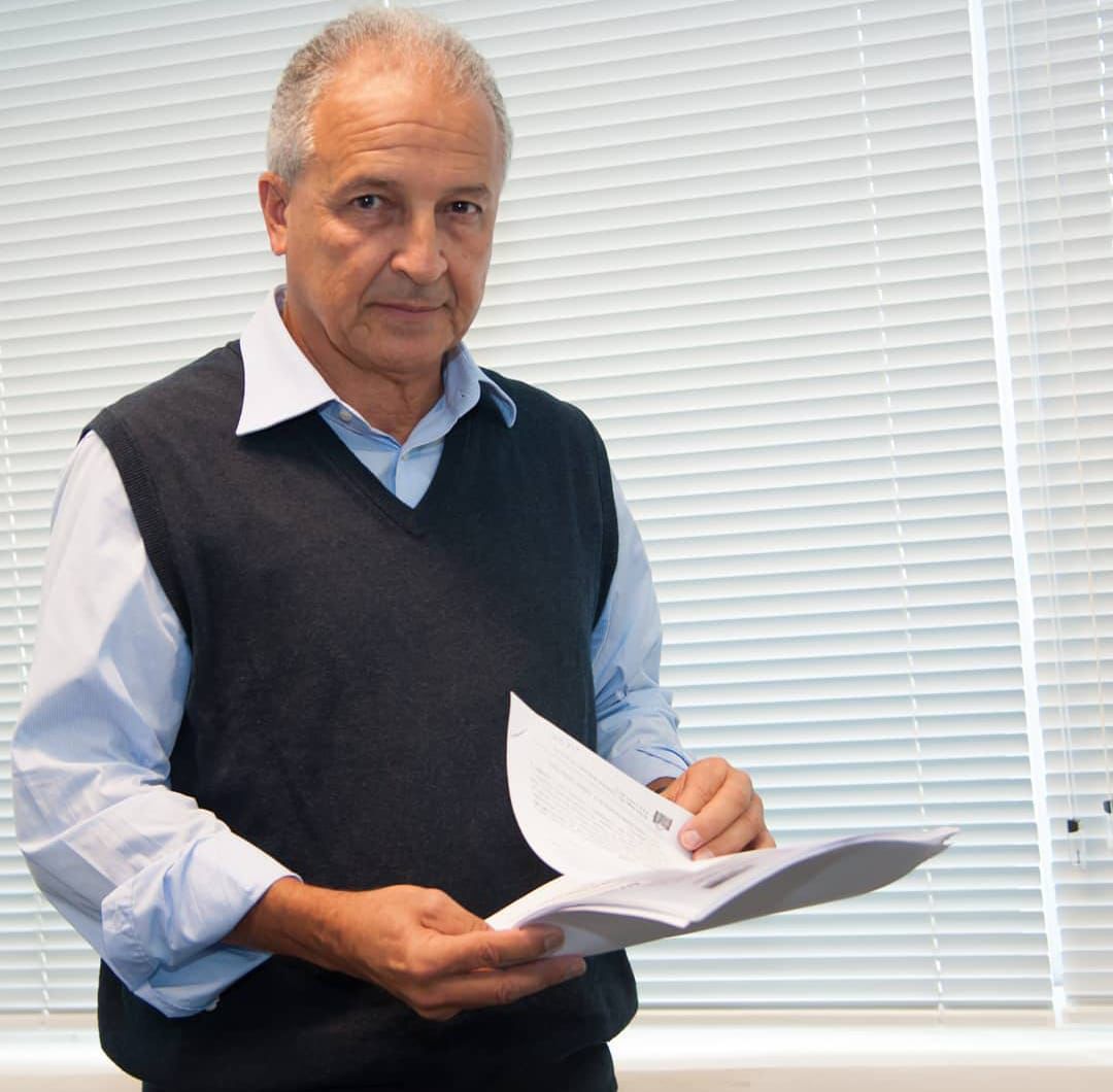 Presidente da ABES/RJ, Renato Espírito Santo