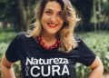 Marta Rocha com a camisa natureza da cura_ - foto Aline Müller
