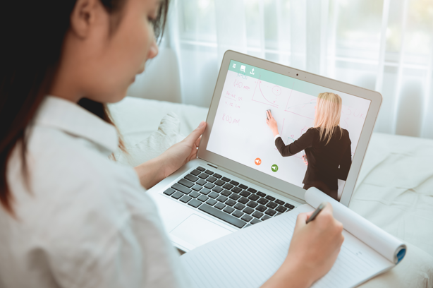 Novo Marco Regulatório EAD - Adobe Stock