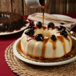 Manjá com Calda de Ameixa - Foto: Samanta Toledo