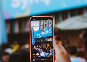 Sympla aposta na folia e anuncia edital para blocos de Carnaval 2026 