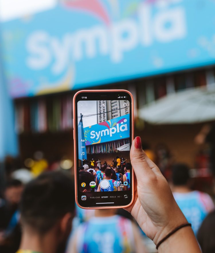 Sympla aposta na folia e anuncia edital para blocos de Carnaval 2026 