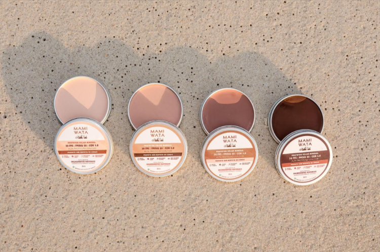 Mami Wata na Vivelavu