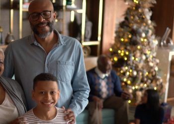 iFood lança campanha de fim de ano para celebrar conquistas e impacto positivo do setor de delivery em 2025