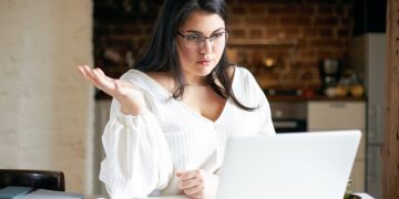 Bloqueios de conta no PagBank viram alerta para pequenos negócios e autônomos