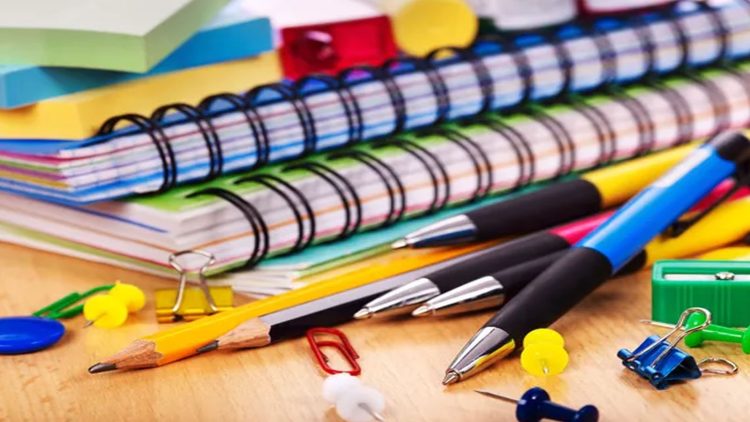 São Gonçalo Shopping promove campanha de Volta às Aulas Solidária