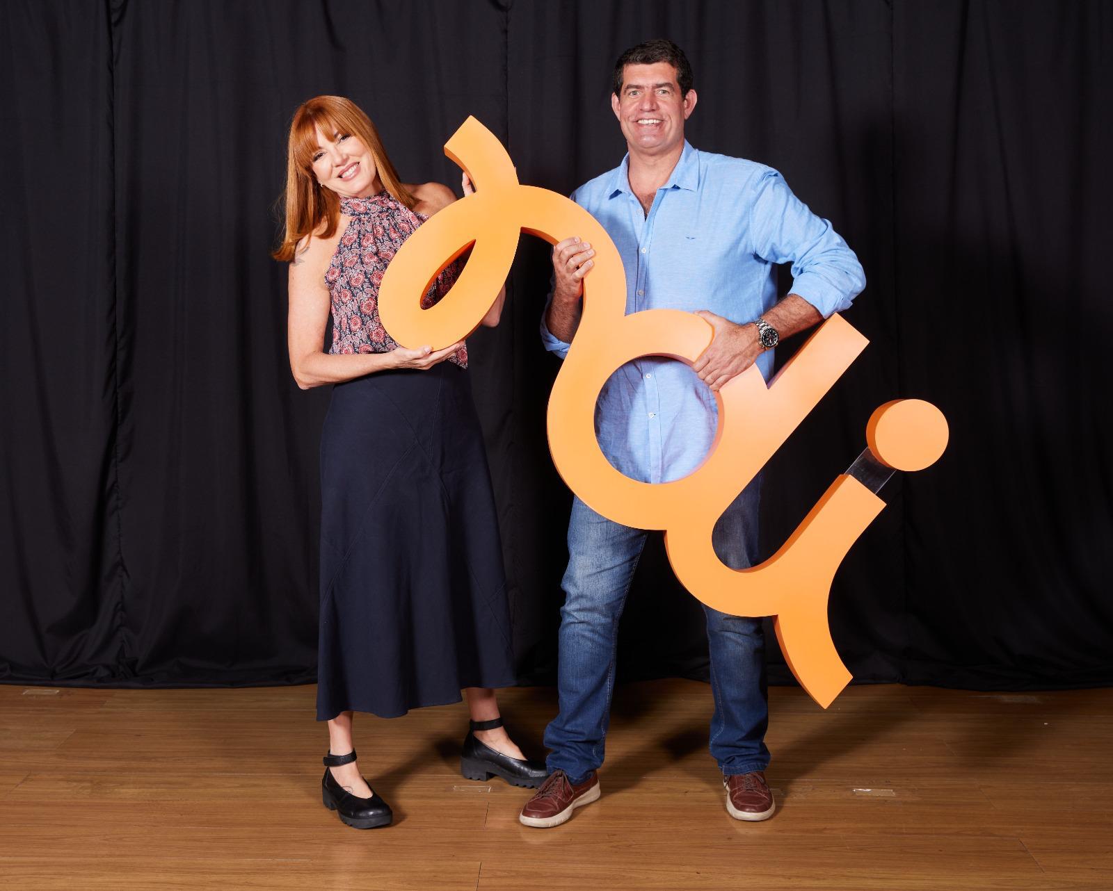 Flávio Bidoia e Luciane Araújo