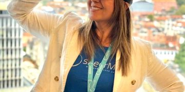 Karly Ribeiro - cofundadora e head of LATAM da sheerME