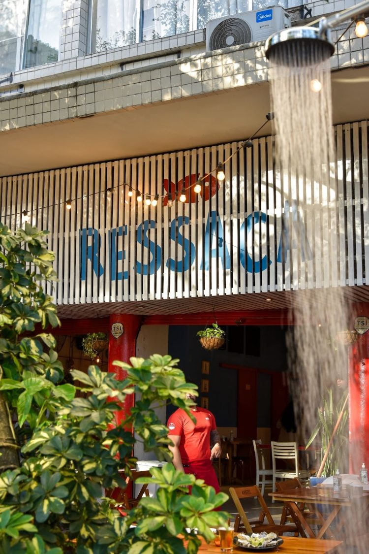 Chuveirão do Ressaca Bar