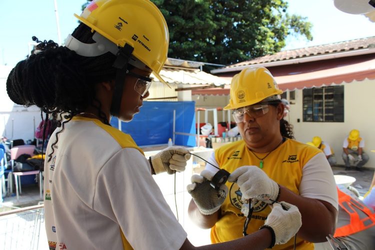 Projeto Mão na Massa