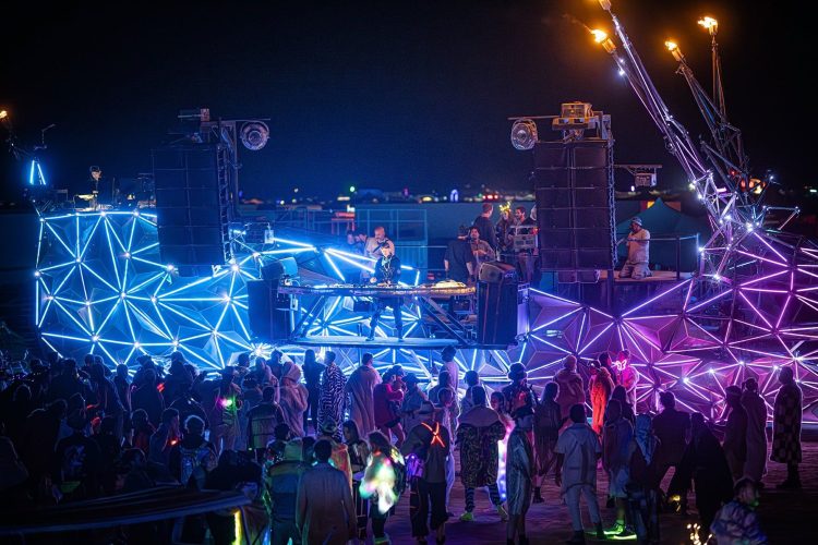 Burning Man - Camarote Alma Rio