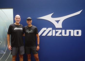 Paulo Carelli, co-fundador e COO da Iguana Sports e Rogério Barenco, General Manager da Mizuno Brasil - Foto: Neto Ferraz / frac.tal