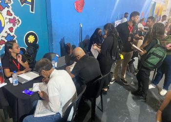 Arte Salva Vidas promove feirão com 500 vagas de empregos, estágio e menor aprendiz