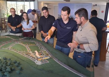 RAFAEL BOUSQUET E PREFEITO DE MACAÉ - MOSTRANDO PRESTIGE