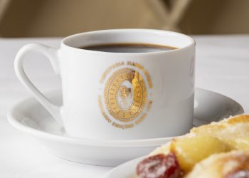 80 anos Confeitaria Manon - foto: Filtro de Barro