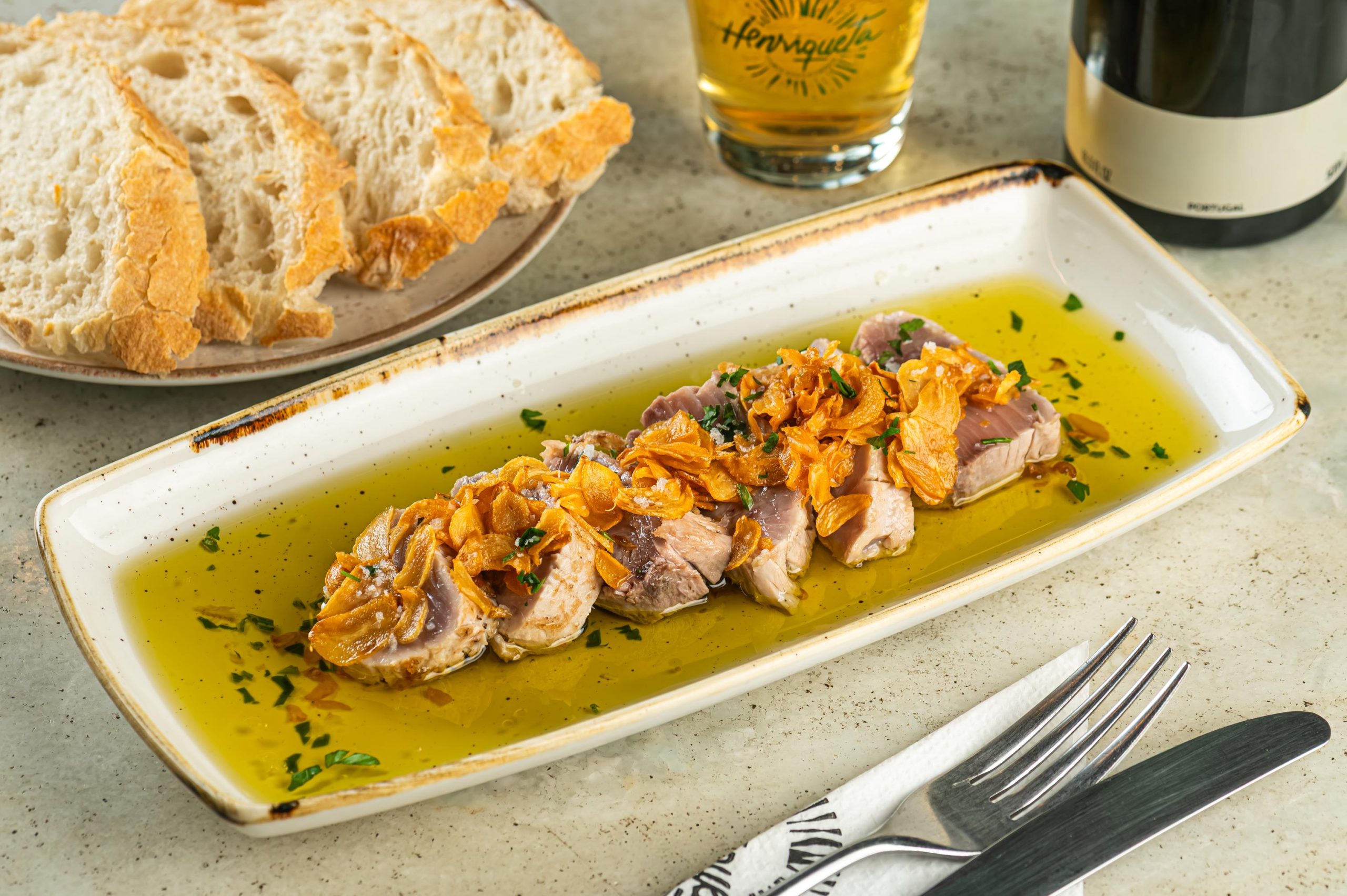 Tasca da Henriqueta - Atum São Miguel - Foto: Tomás Vélez