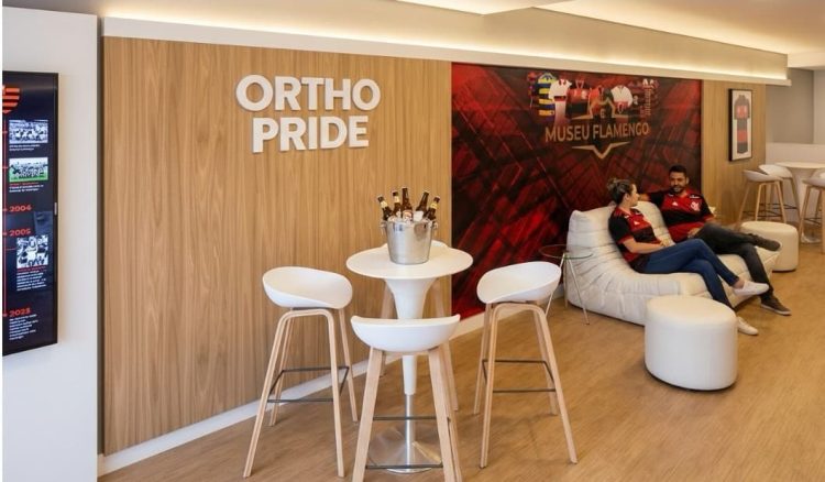 Orthopride e Museu Flamengo apostam em ativo híbrido e Brand Experience no Maracanã