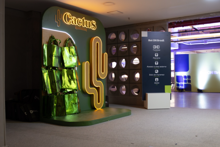 Marca da empresa em destaque em evento do setor. Foto: Divulgação / Cactus Gaming