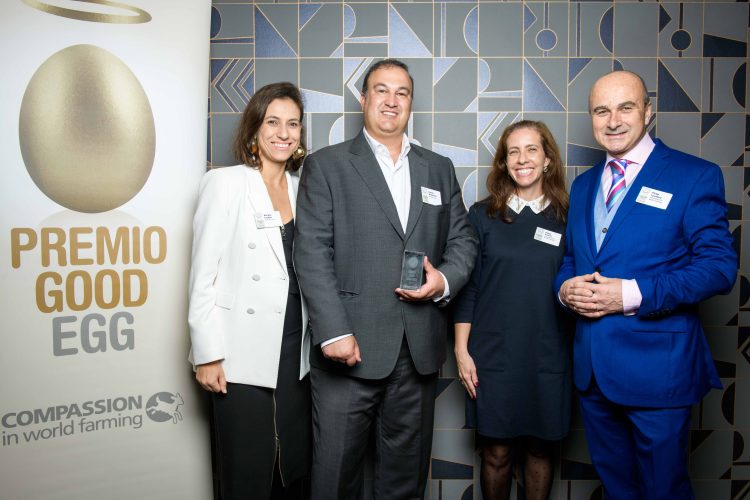 Empresas brasileiras do setor de alimentos já podem se inscrever para o Programa de Prêmios de Bem-Estar Animal 2026