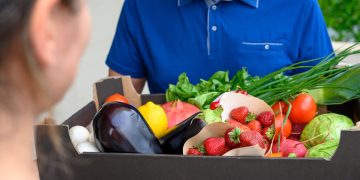 Do armazenamento ao transporte: como funciona a logística de alimentos perecíveis
