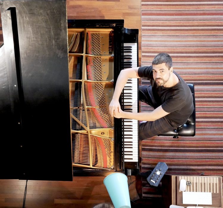 Andre Mehmari